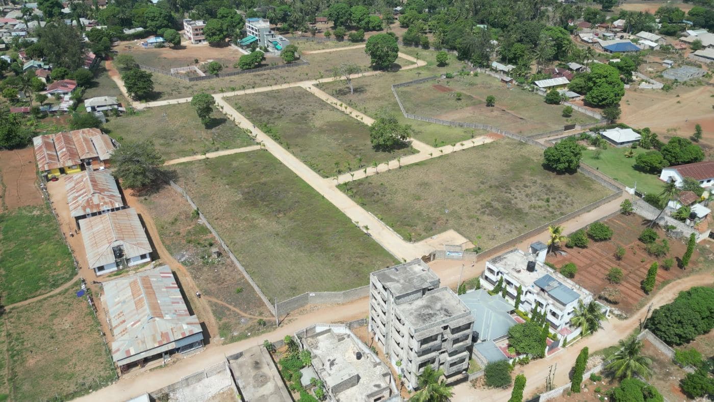 PRIME SERVICED PLOTS FOR SALE – MTWAPA